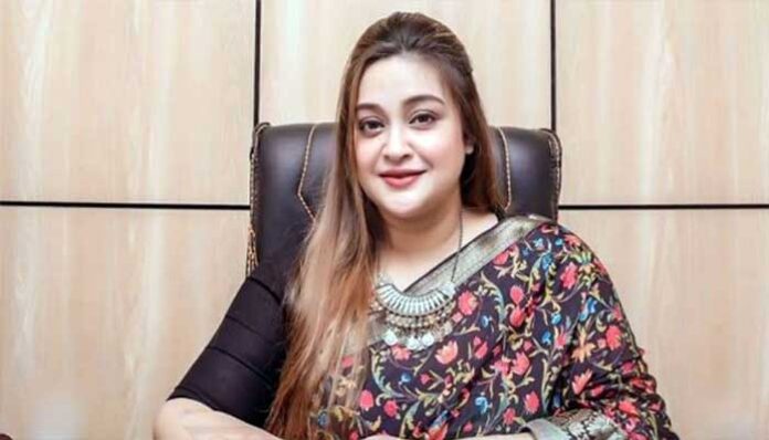 March25 Naeem/bahar-cu.jpg